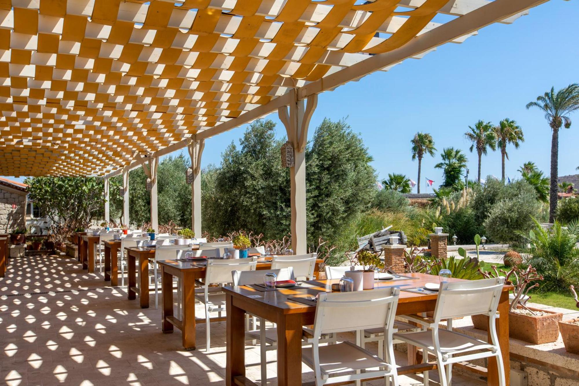 Alacati Beach Resort Buitenkant foto